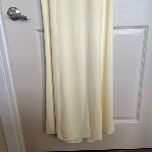 💛 Excellent Condition Marchesa Notte ‘Yellow Fields’ Gown Size 6 RRP $1245 💛 - Picture 11 of 13